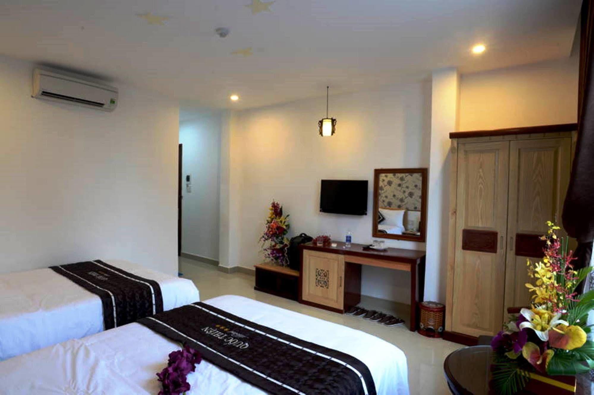 Quoc Thien Hotel Da Nang Exterior photo