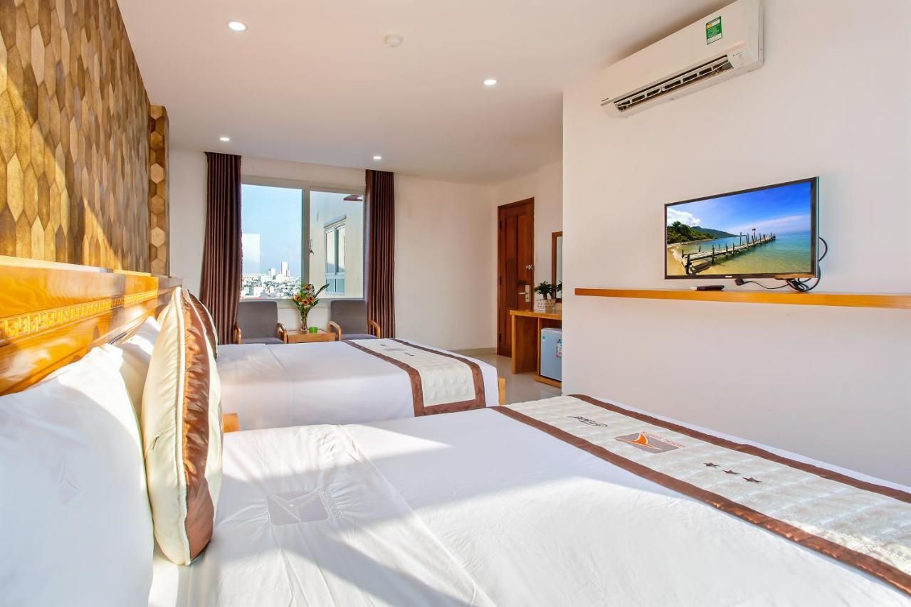 Quoc Thien Hotel Da Nang Exterior photo