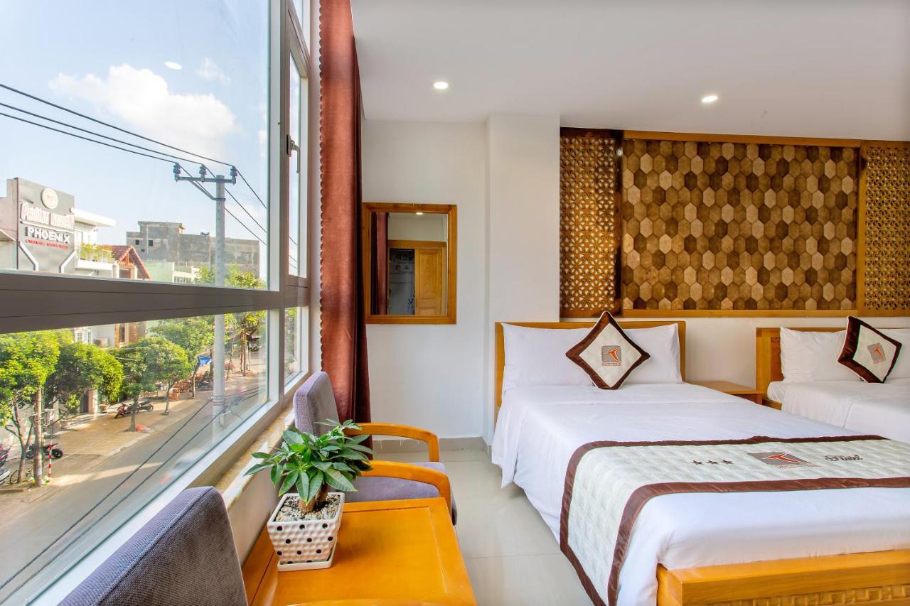 Quoc Thien Hotel Da Nang Exterior photo
