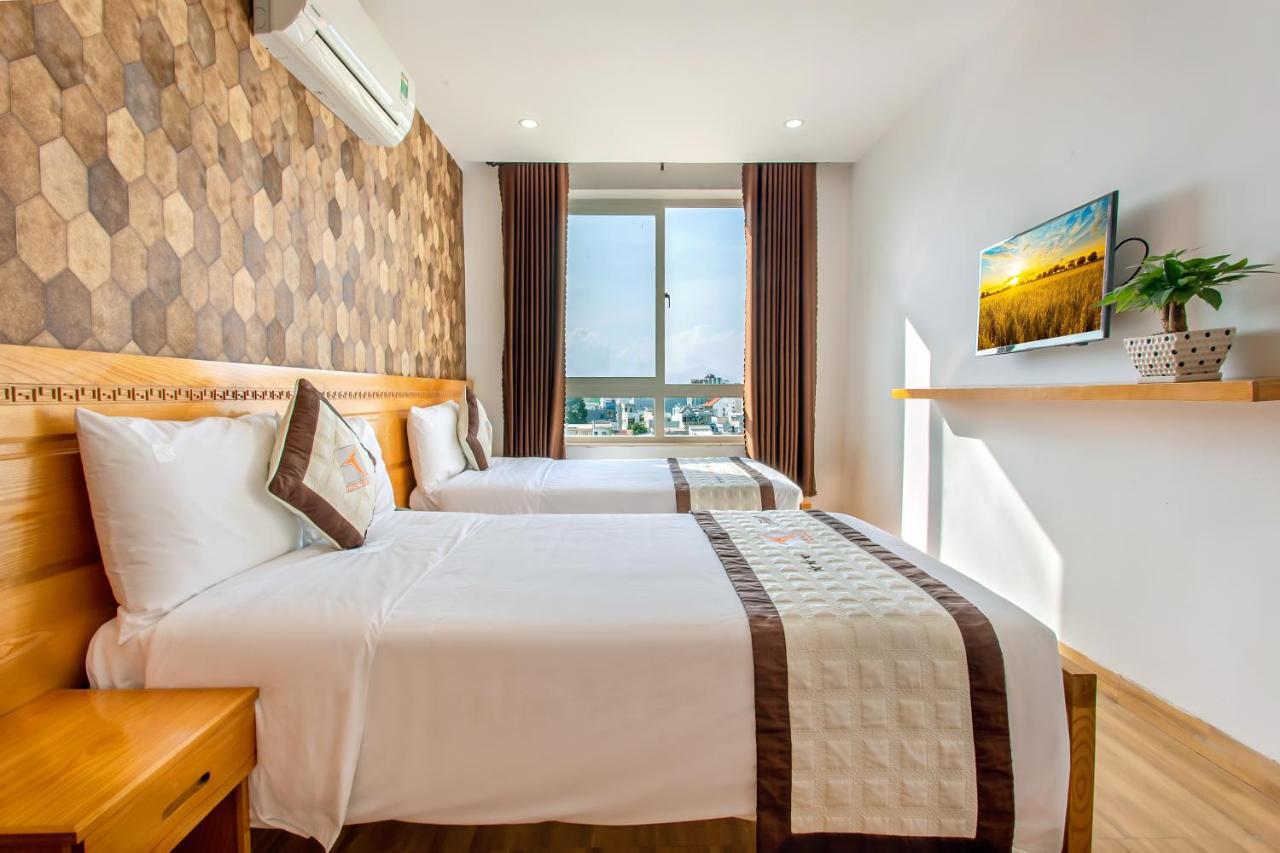 Quoc Thien Hotel Da Nang Exterior photo